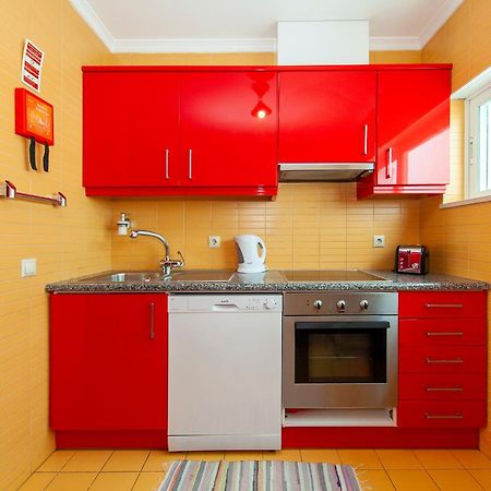 B28 - Stylish Typical House Villa Lagos Exterior photo